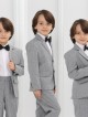 Chlapecký dvoudílný společenský oblek v pestrých barvách