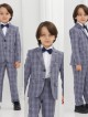 Chlapčenský dvojdielny károvaný spoločenský oblek