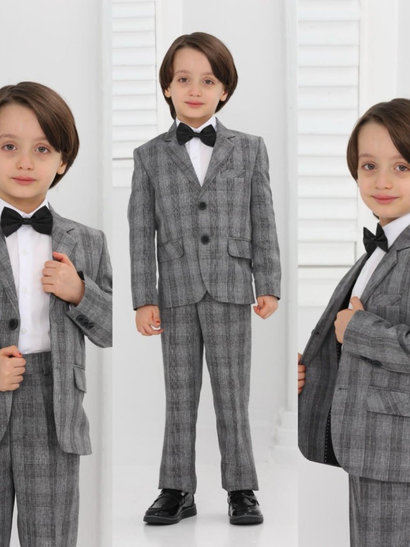Chlapčenský dvojdielny károvaný spoločenský oblek
