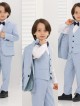 Chlapecký třídílný společenský oblek v pestrých barvách